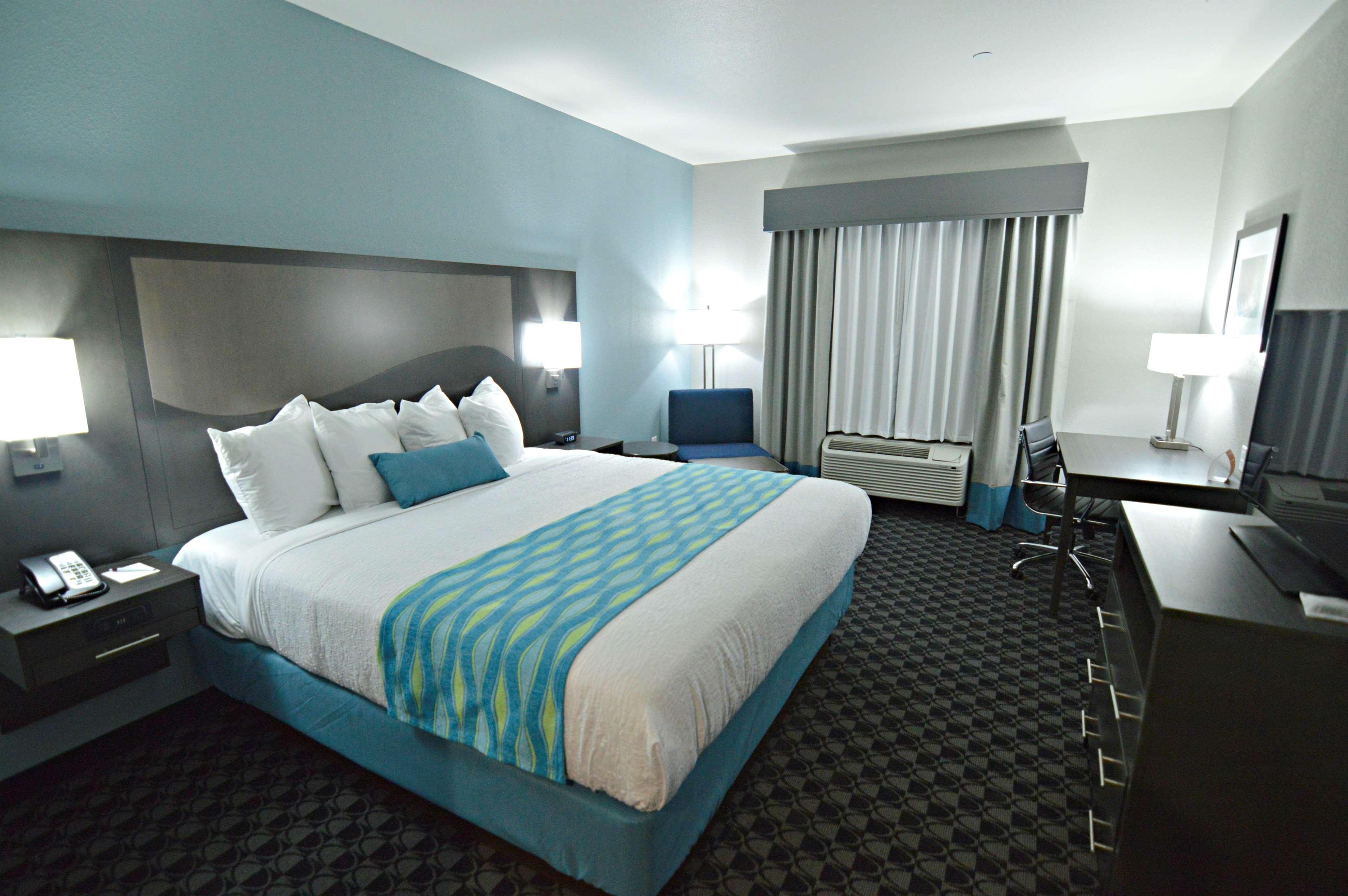 Best Western Plus Waller Hotel Buitenkant foto