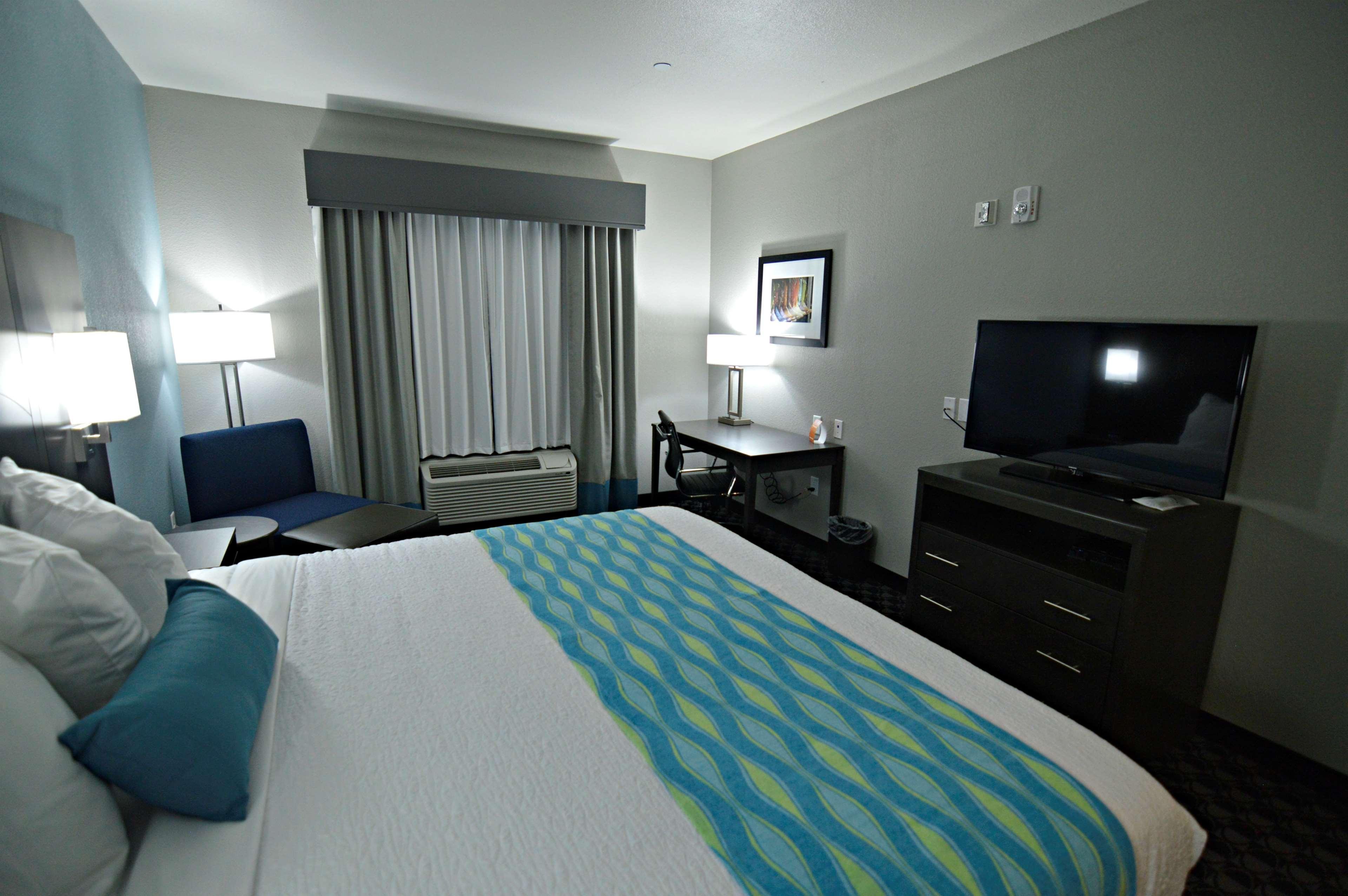 Best Western Plus Waller Hotel Buitenkant foto