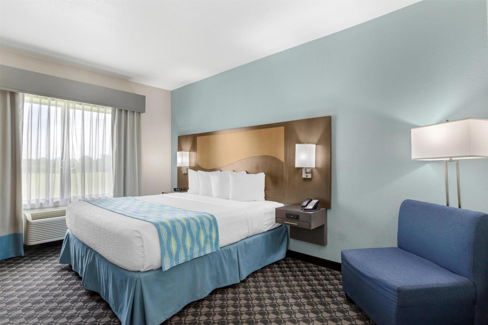 Best Western Plus Waller Hotel Buitenkant foto