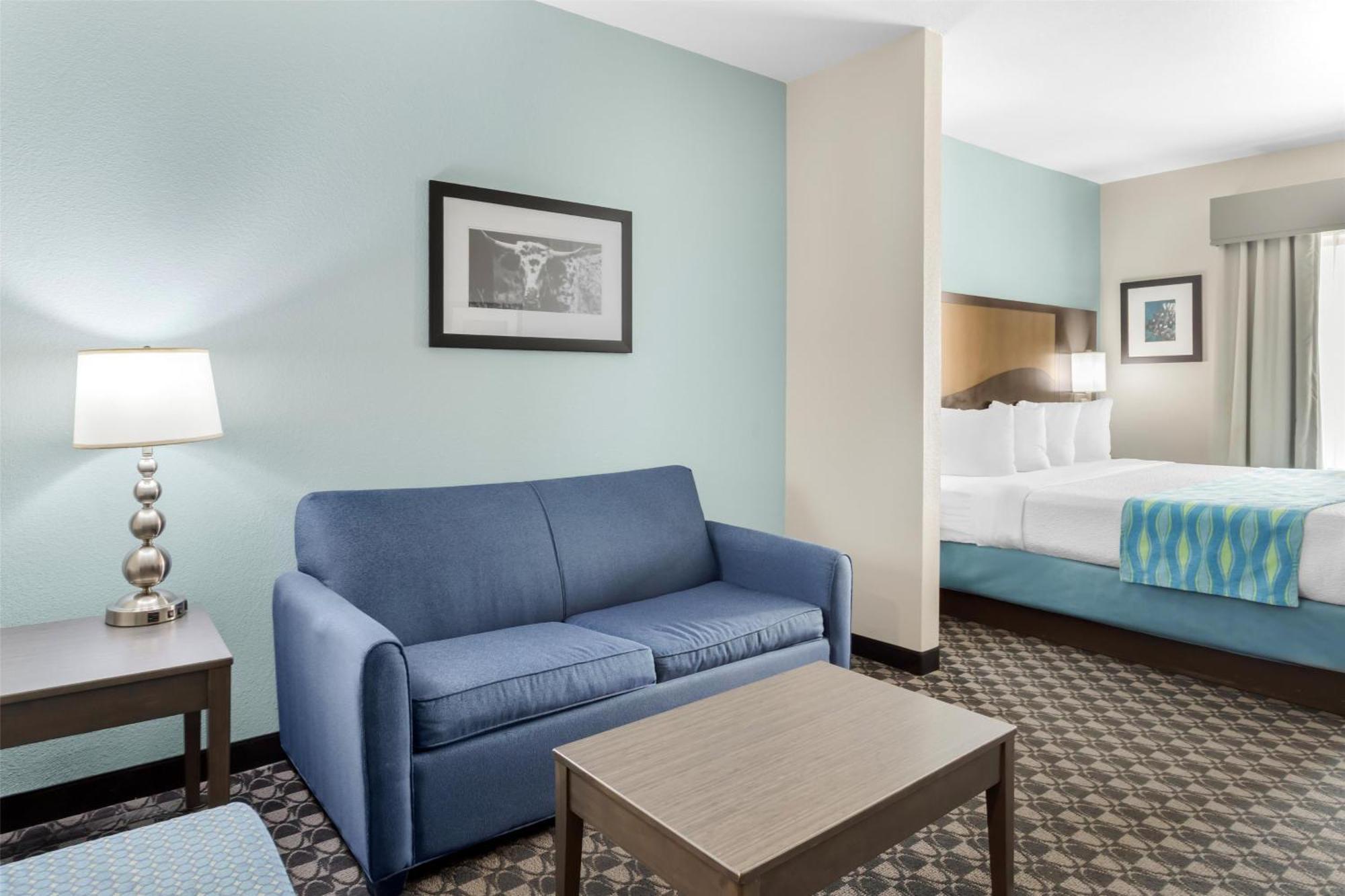 Best Western Plus Waller Hotel Buitenkant foto
